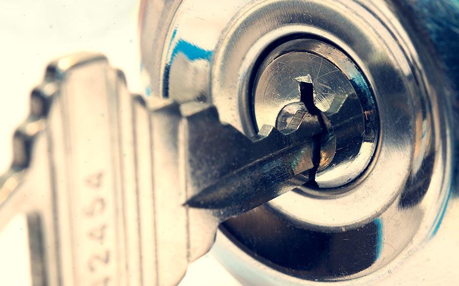 changer une serrure de porte Colombes